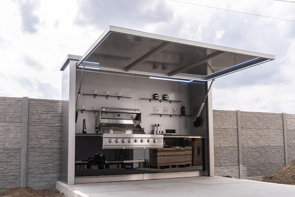Outdoor Kitchen Case