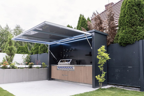 Outdoor Kitchen Case